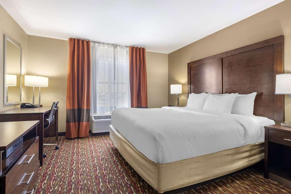 Comfort Inn & Suites Artesia Bilik gambar